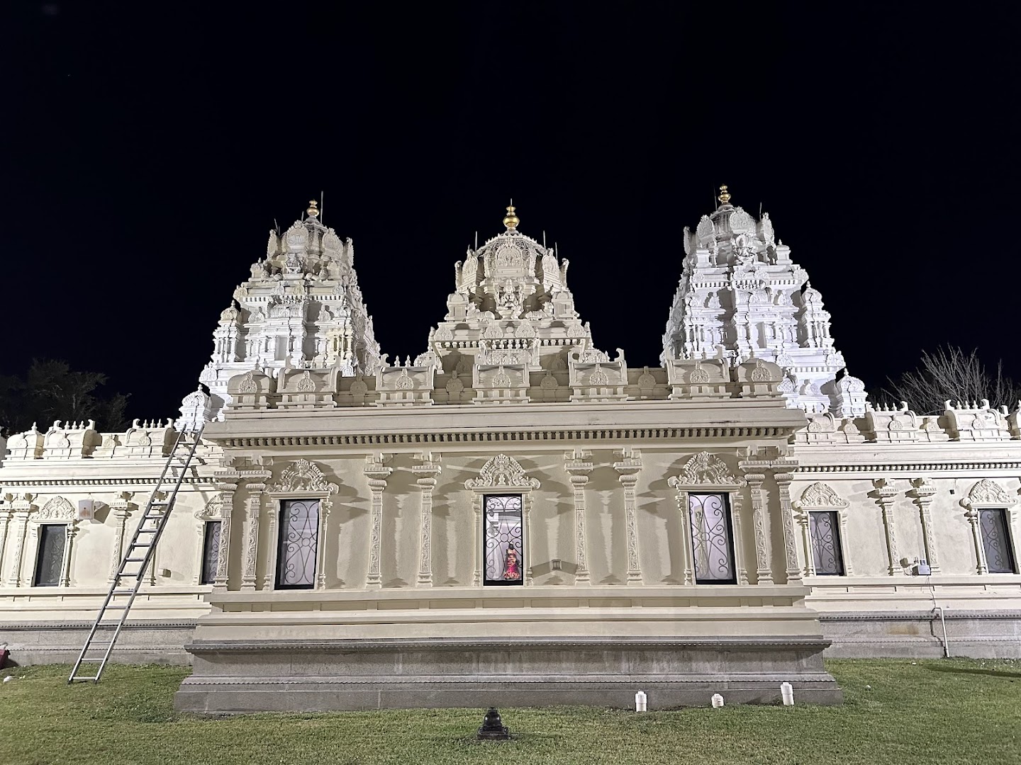 Sri Meenakshi Devasthanam in Pearland, TX